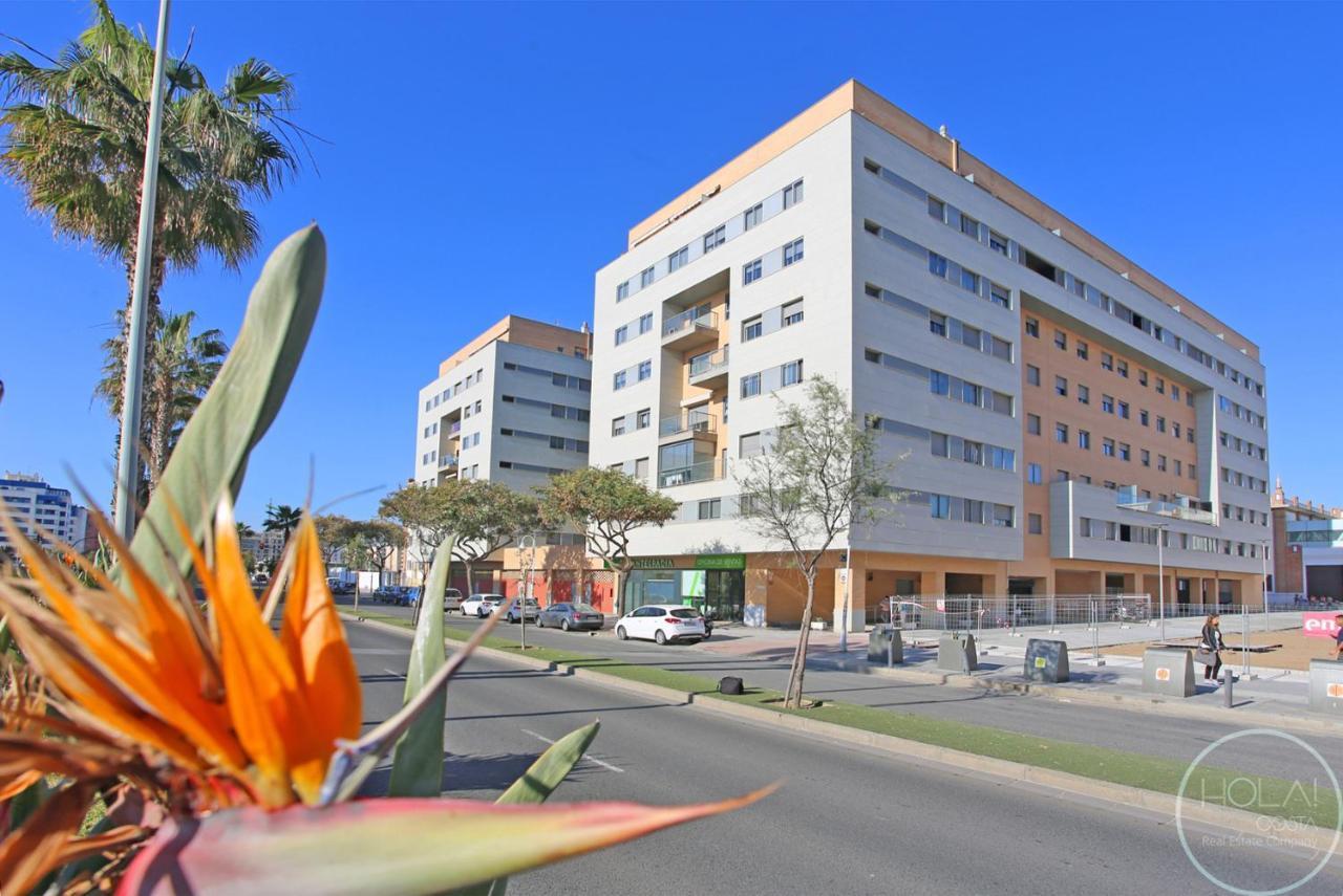 Apartamento Ático con terraza y vistas, parking gratuito Málaga Exterior foto